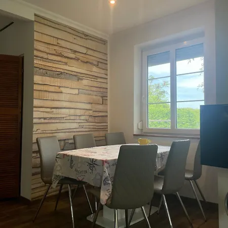 Panoramas Felujitott Nyaralo Abrahamhegyen * Ábrahámhegy