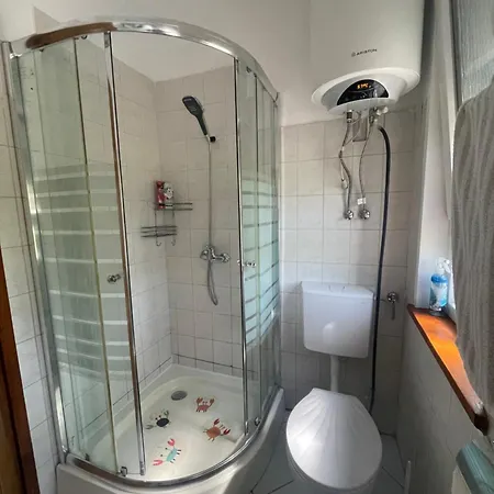 Panorámás Felújított ábrahámhegyen Apartamento