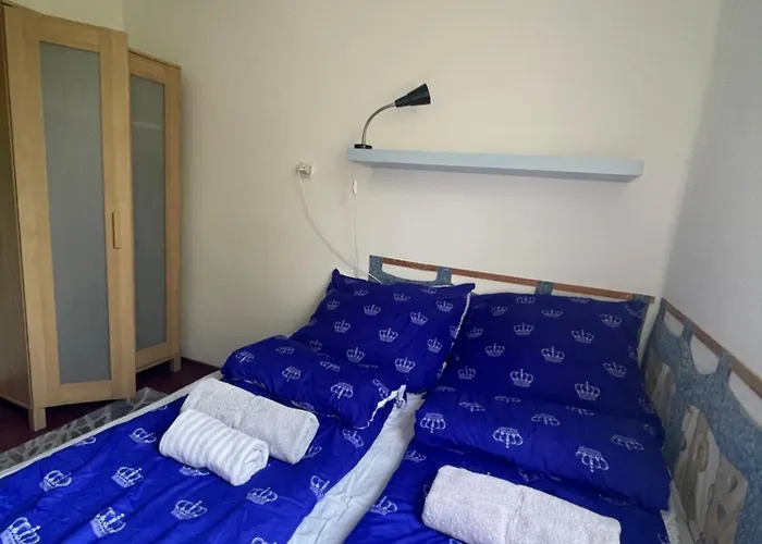 Panorámás Felújított ábrahámhegyen *