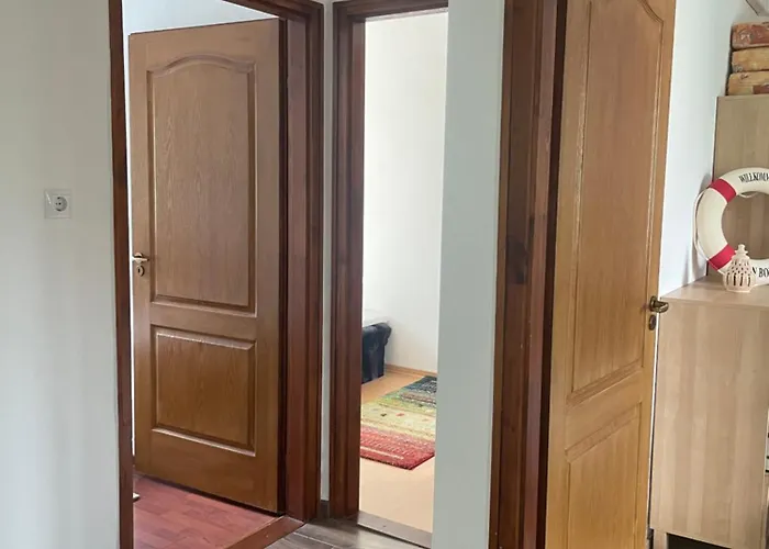 Panorámás Felújított ábrahámhegyen Apartman